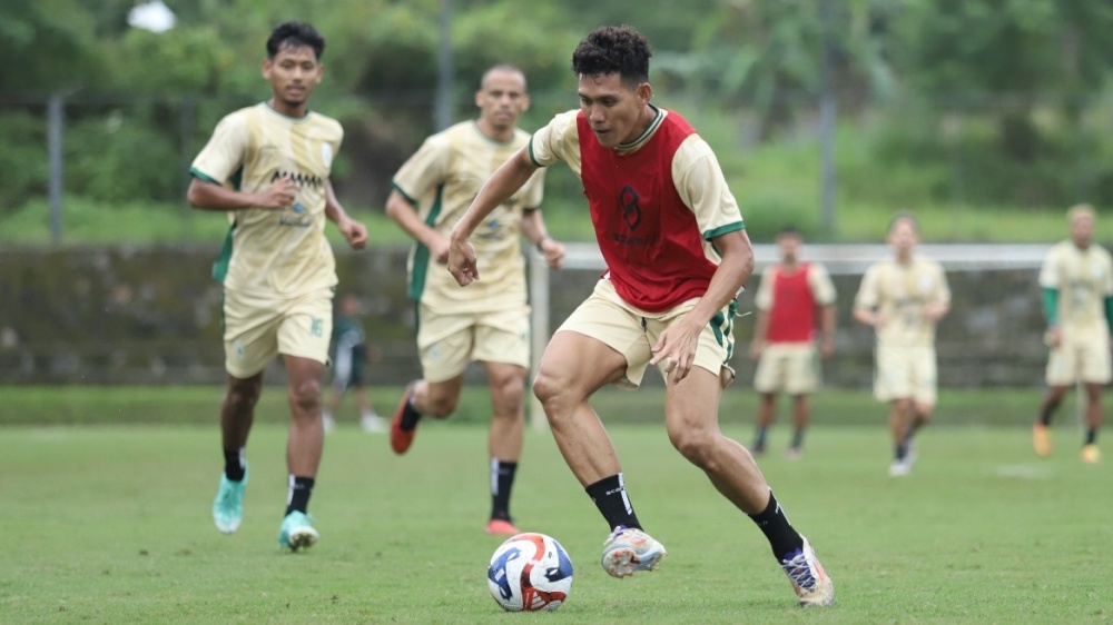 Handa si Irvan Mofu na Maging Sandigan sa Harapang Linya ng PSS Sleman sa Pegadaian Championship 2025/26